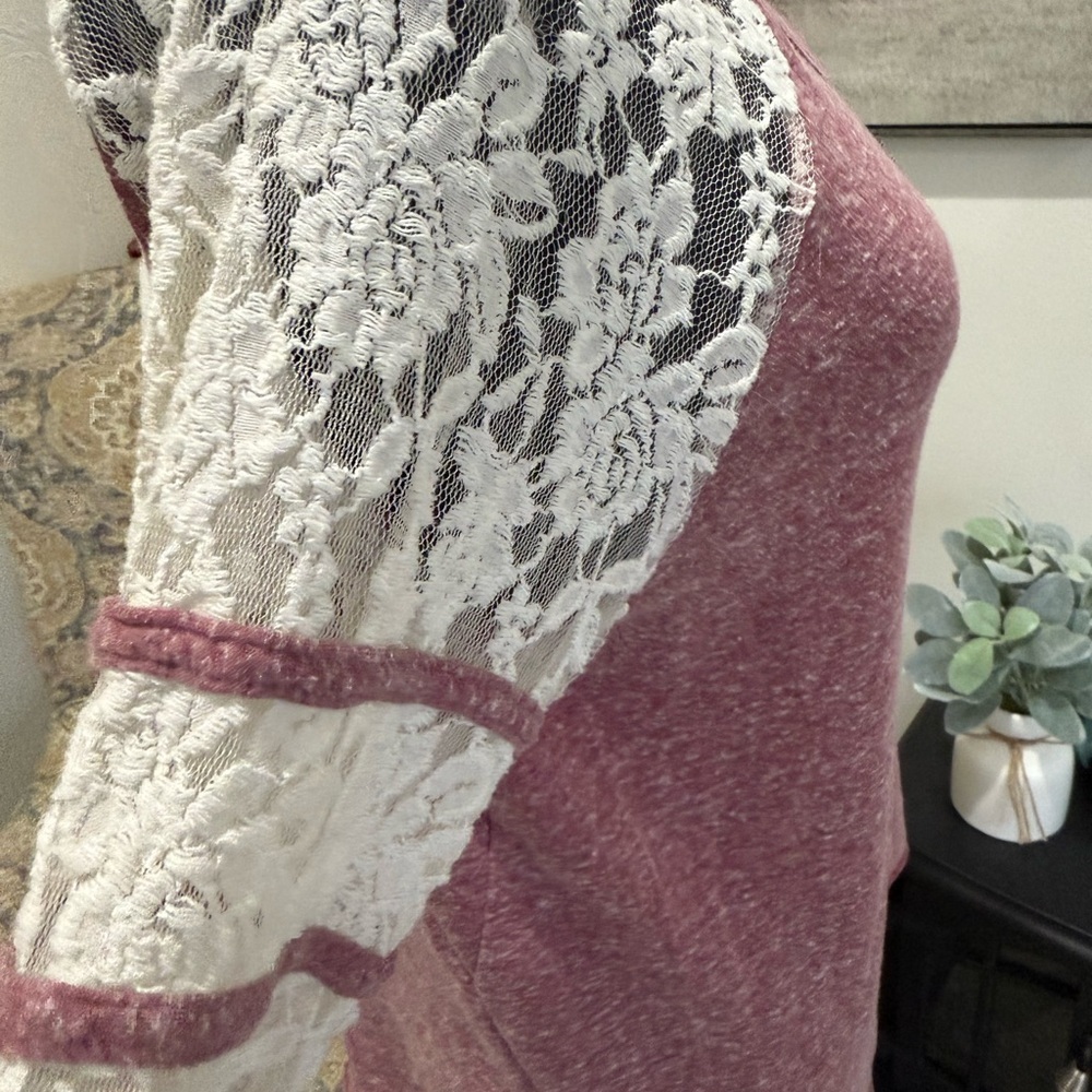 h.i.p. Pink Relaxed Blouse with Rounded Neckline - Picture 4 of 6